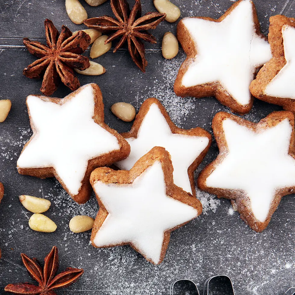Étoiles à la cannelle