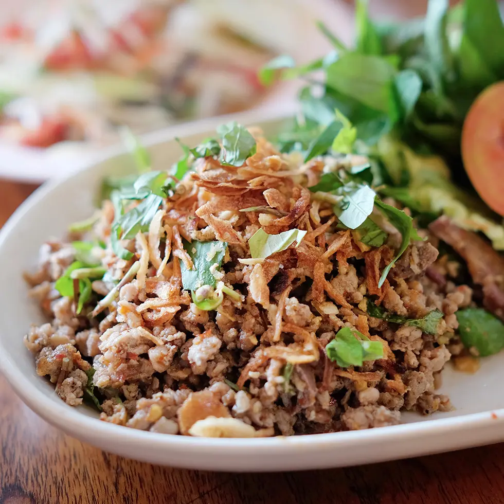 Le laap — larb